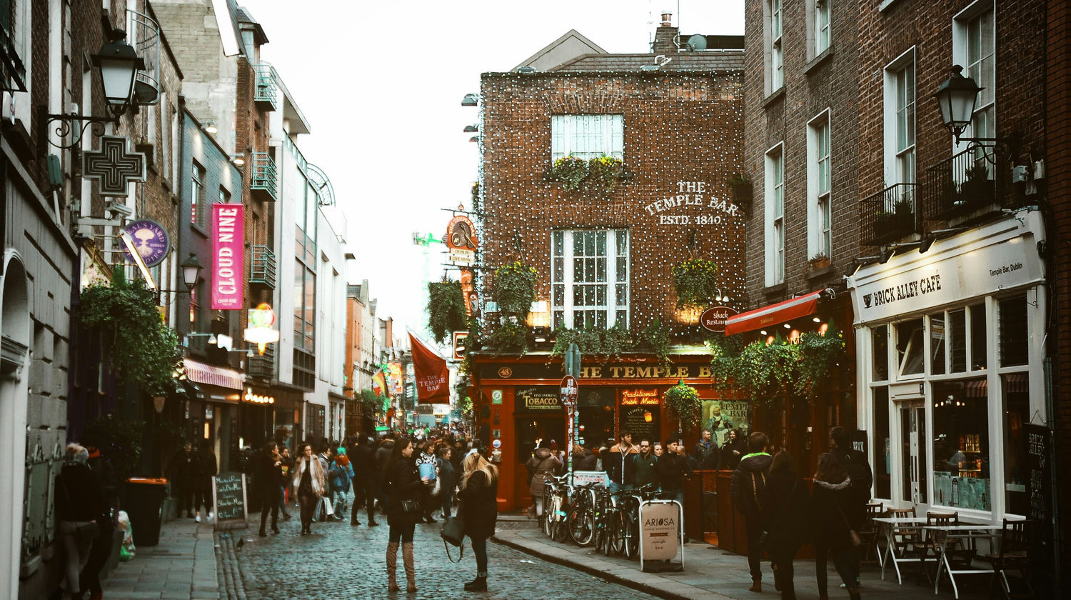 Customized Tours UK/UK Customized Vacation