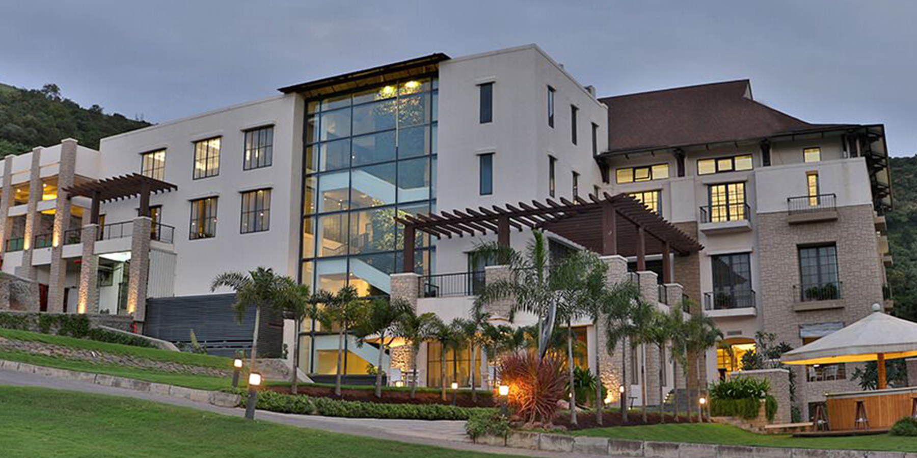 5-star resort near Pune